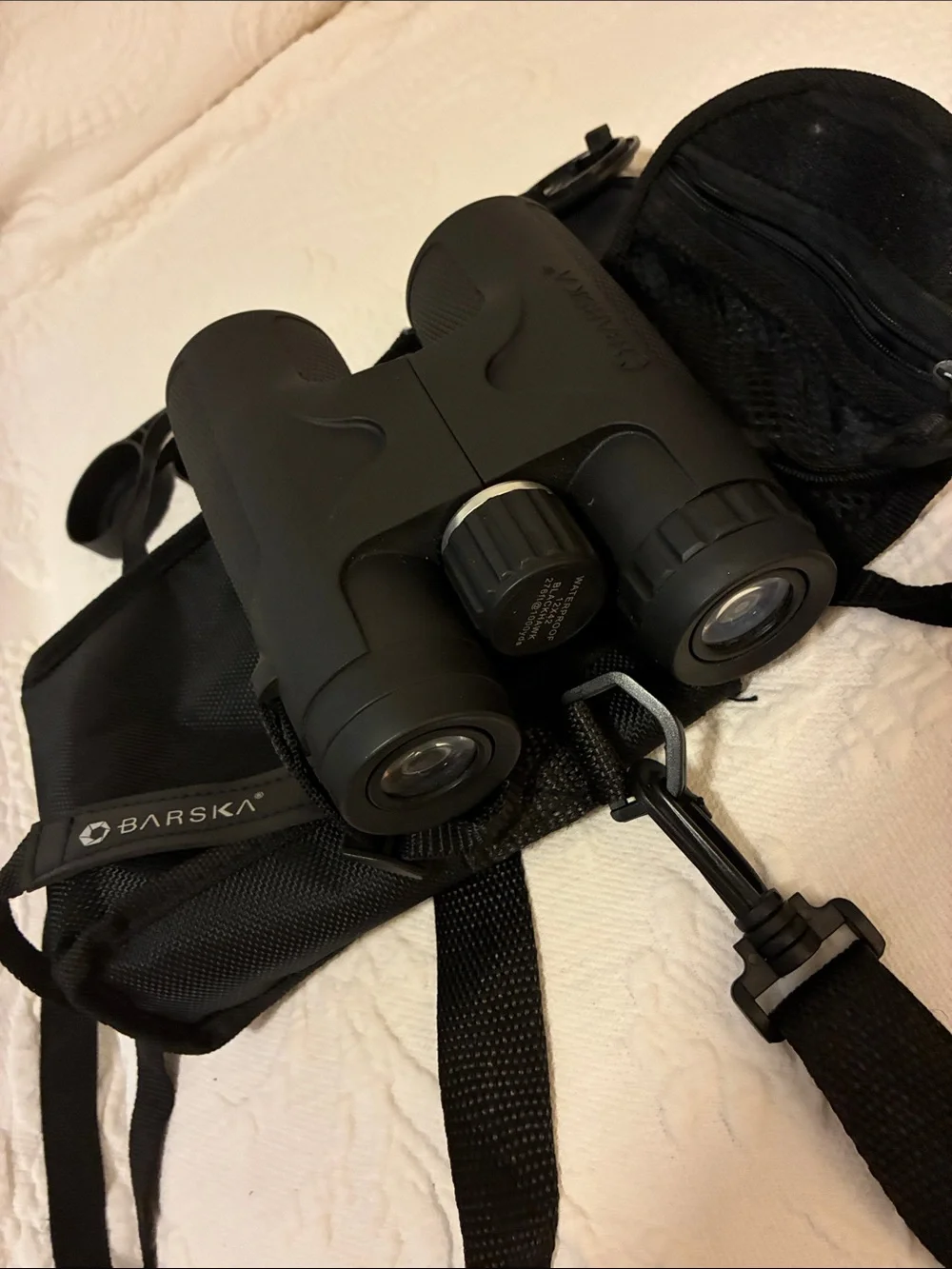 Baraka Compact Binoculars - High-Definition & Waterproof- Like New